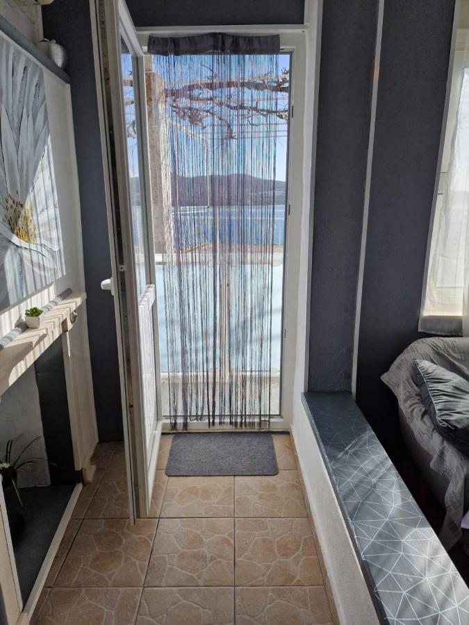 Apartment Ana Lozica With Terrace ดูบรอฟนิก ภายนอก รูปภาพ